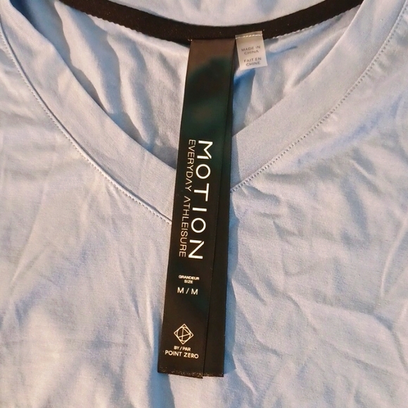NEW WITH TAGS! M Point Zero T-shirt - Motion everyday Athleisure (4553 - Picture 4 of 8